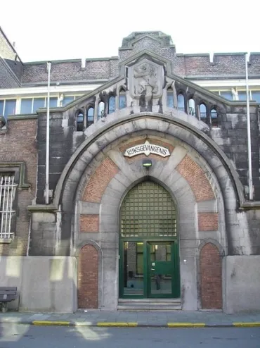 Toegangspoort gevangenis Dendermonde